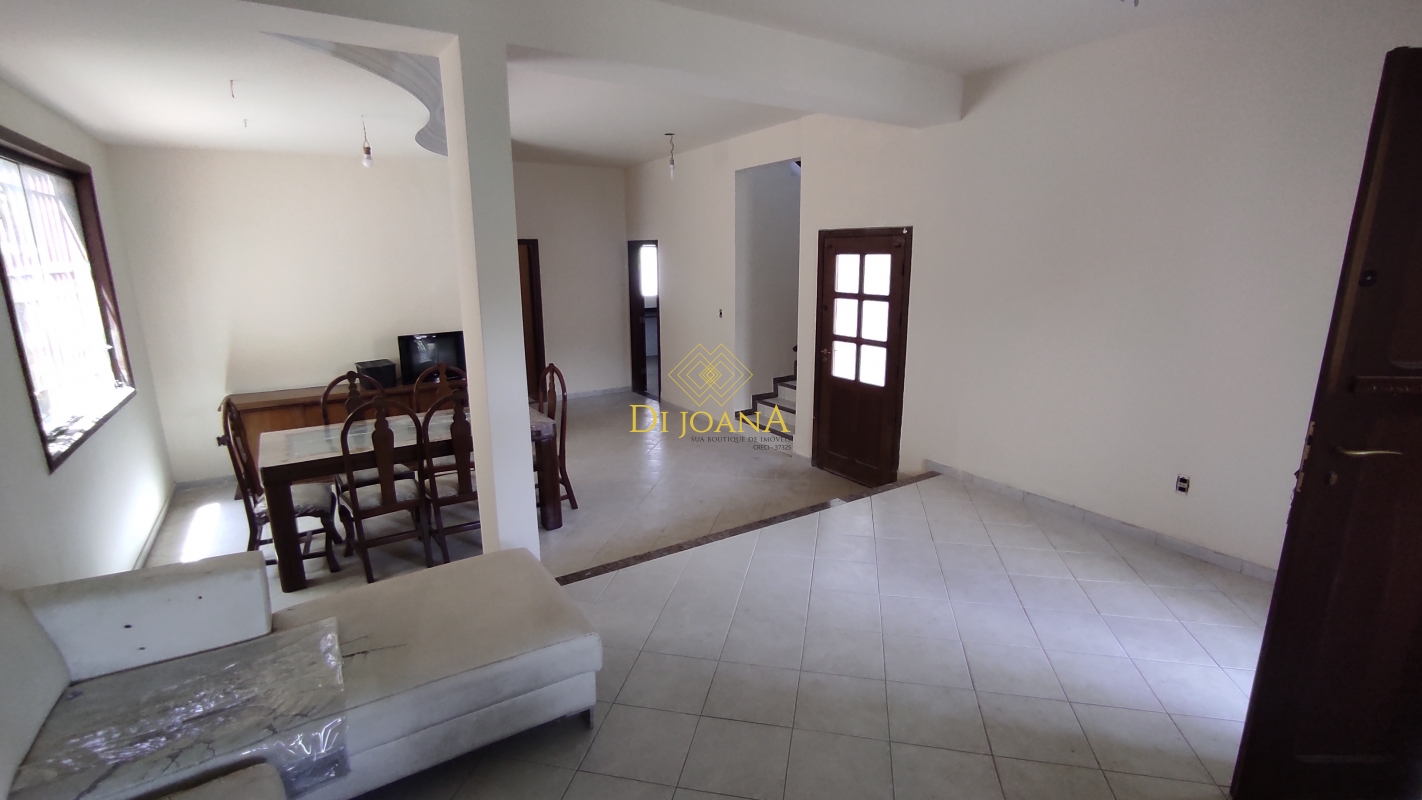 Casa à venda com 4 quartos, 360m² - Foto 4