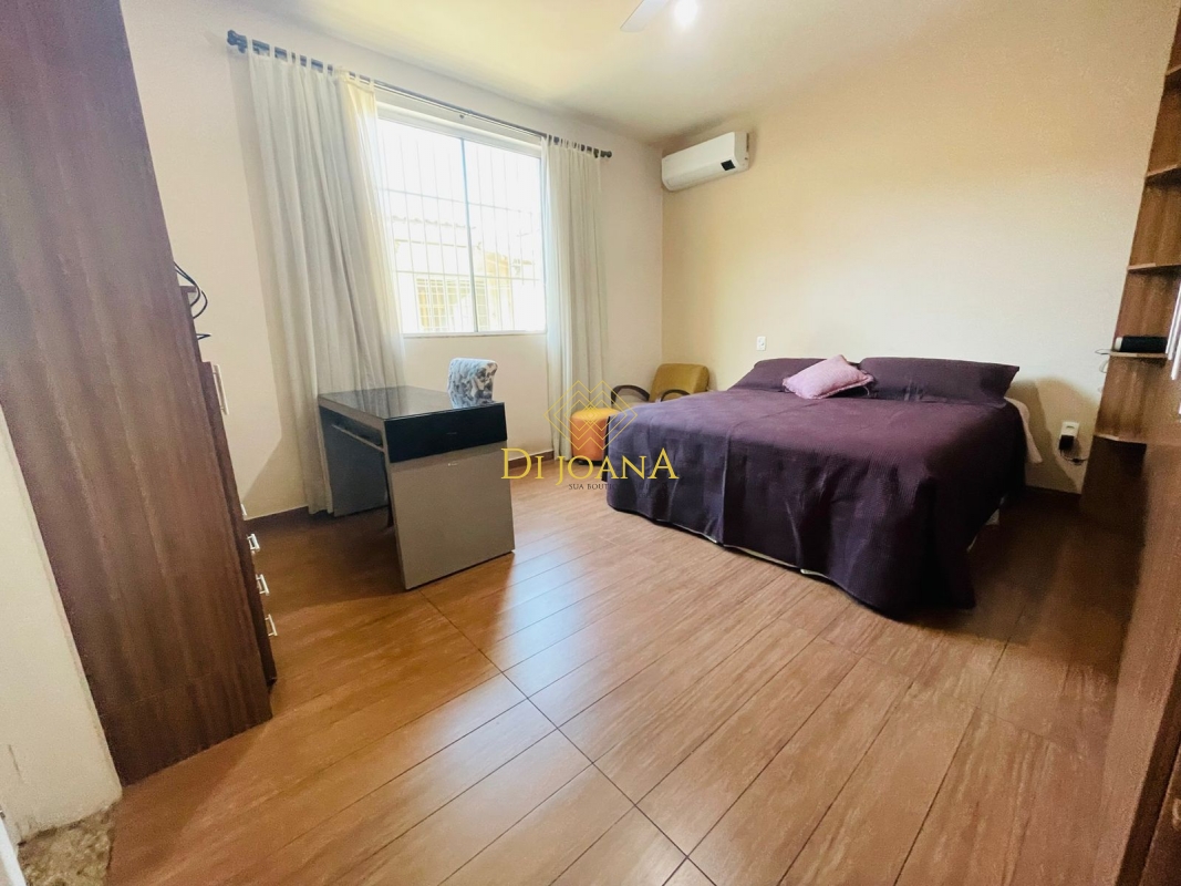 Casa à venda com 4 quartos, 360m² - Foto 14