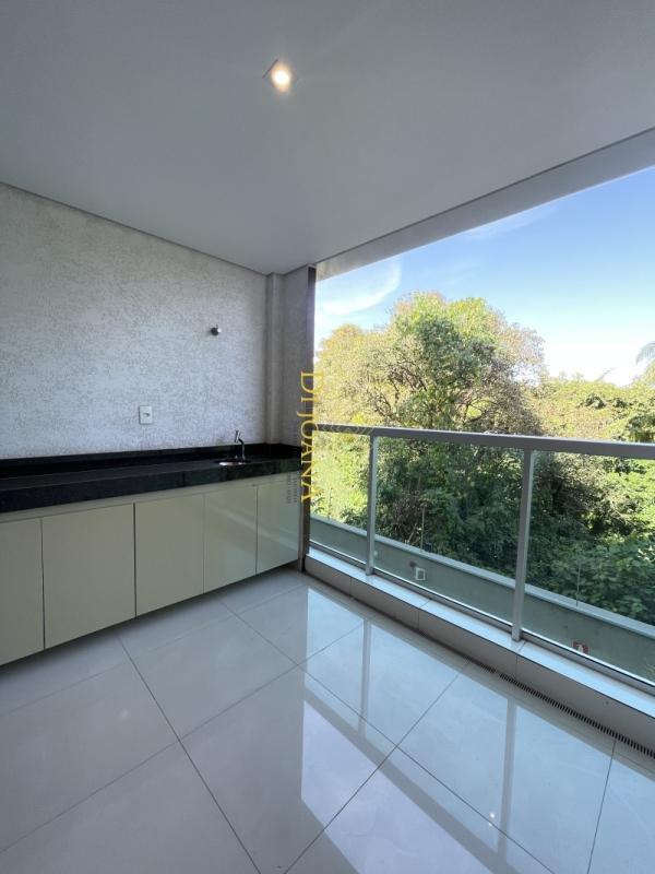 Apartamento à venda com 3 quartos, 105m² - Foto 15