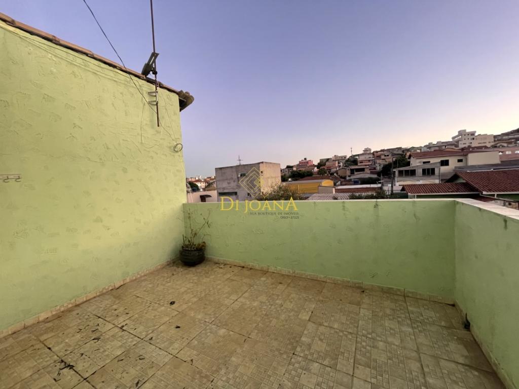 Casa à venda com 3 quartos, 100m² - Foto 10