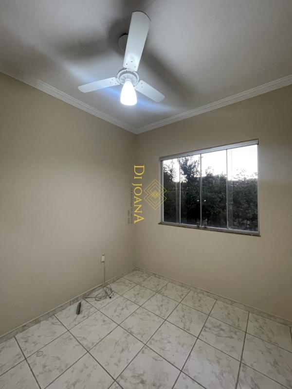 Casa à venda com 3 quartos, 100m² - Foto 23