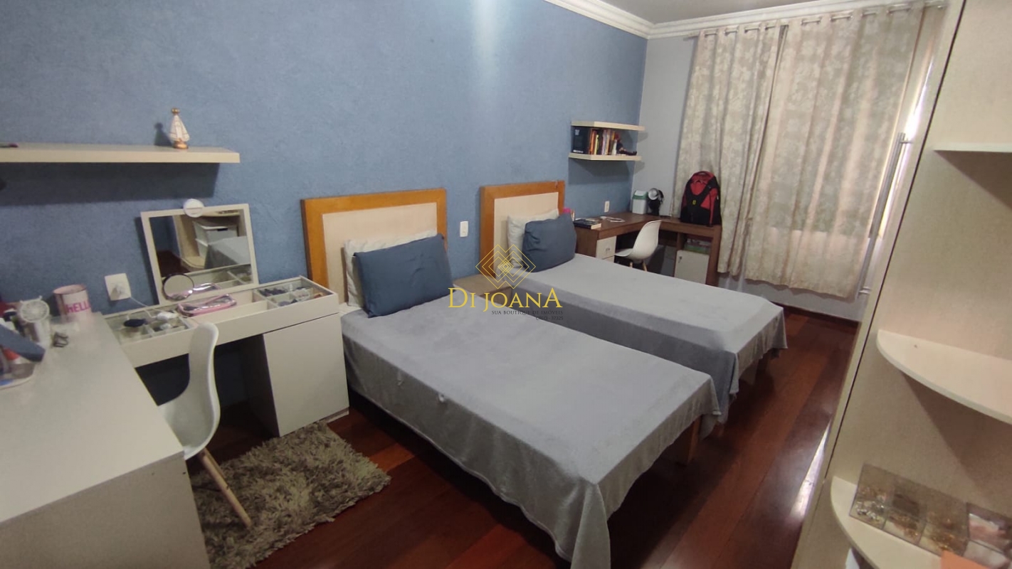 Casa à venda com 3 quartos, 360m² - Foto 5