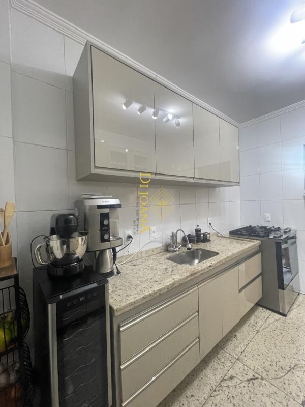 Apartamento à venda com 3 quartos, 110m² - Foto 19