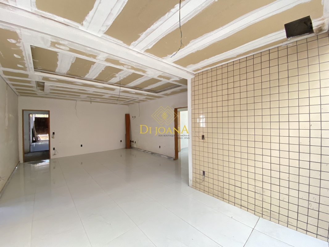 Apartamento à venda com 3 quartos, 127m² - Foto 1