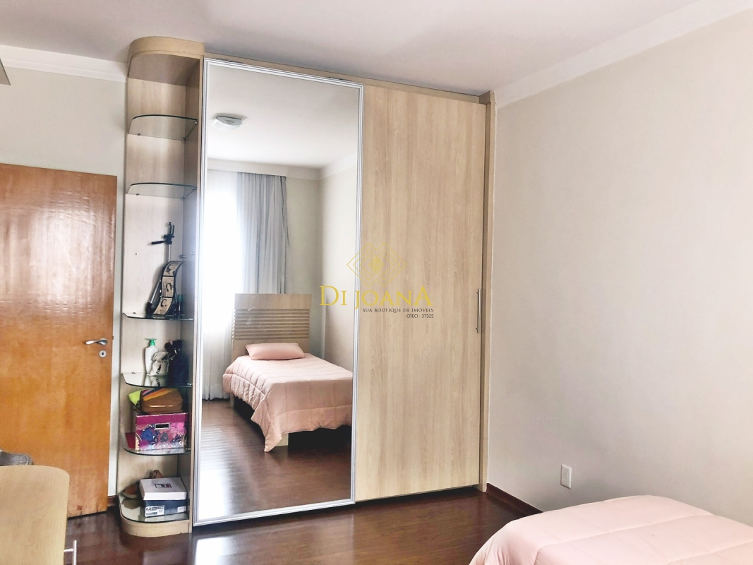 Apartamento à venda com 4 quartos, 184m² - Foto 8