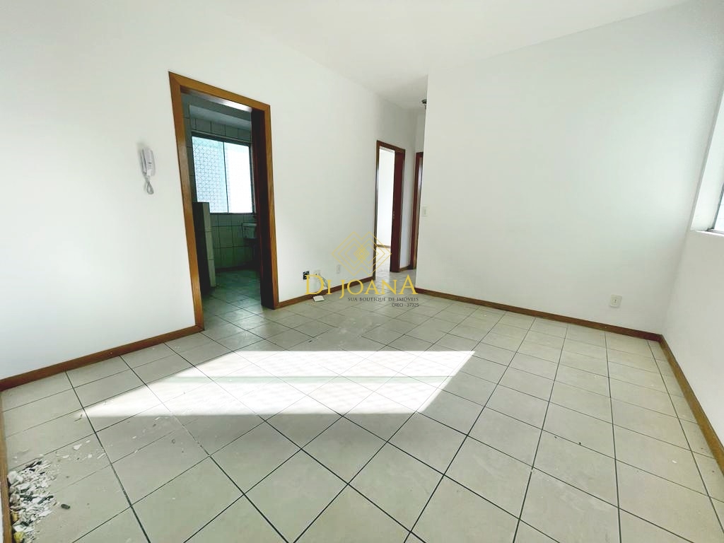 Apartamento à venda com 2 quartos, 50m² - Foto 2