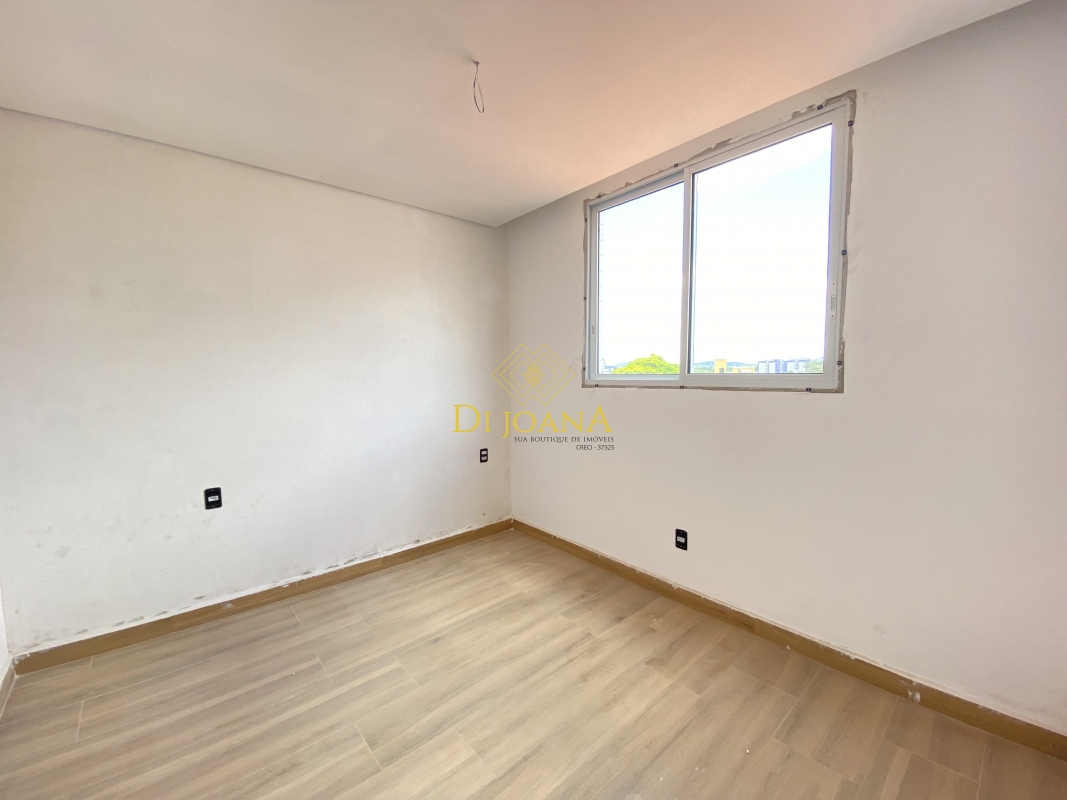 Cobertura à venda com 4 quartos, 200m² - Foto 11