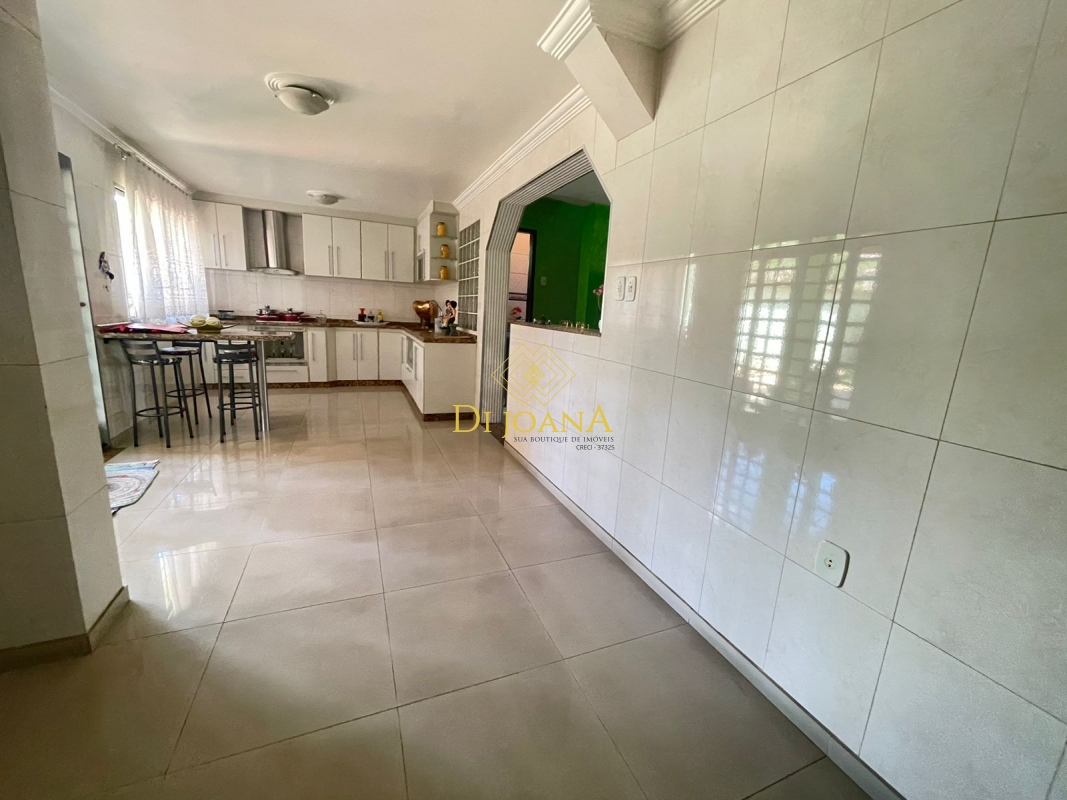 Casa à venda com 4 quartos, 360m² - Foto 15