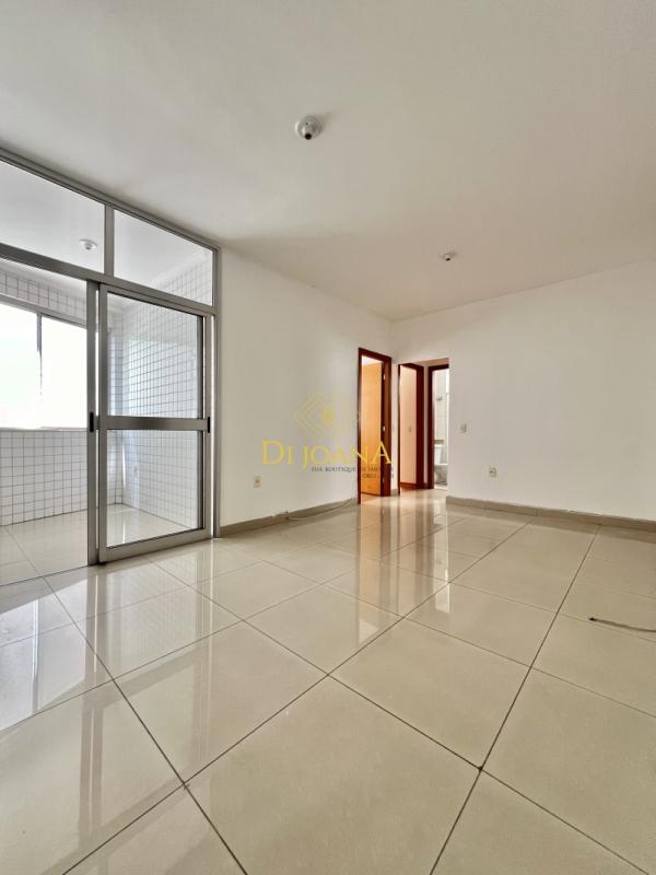 Apartamento à venda com 3 quartos, 84m² - Foto 4