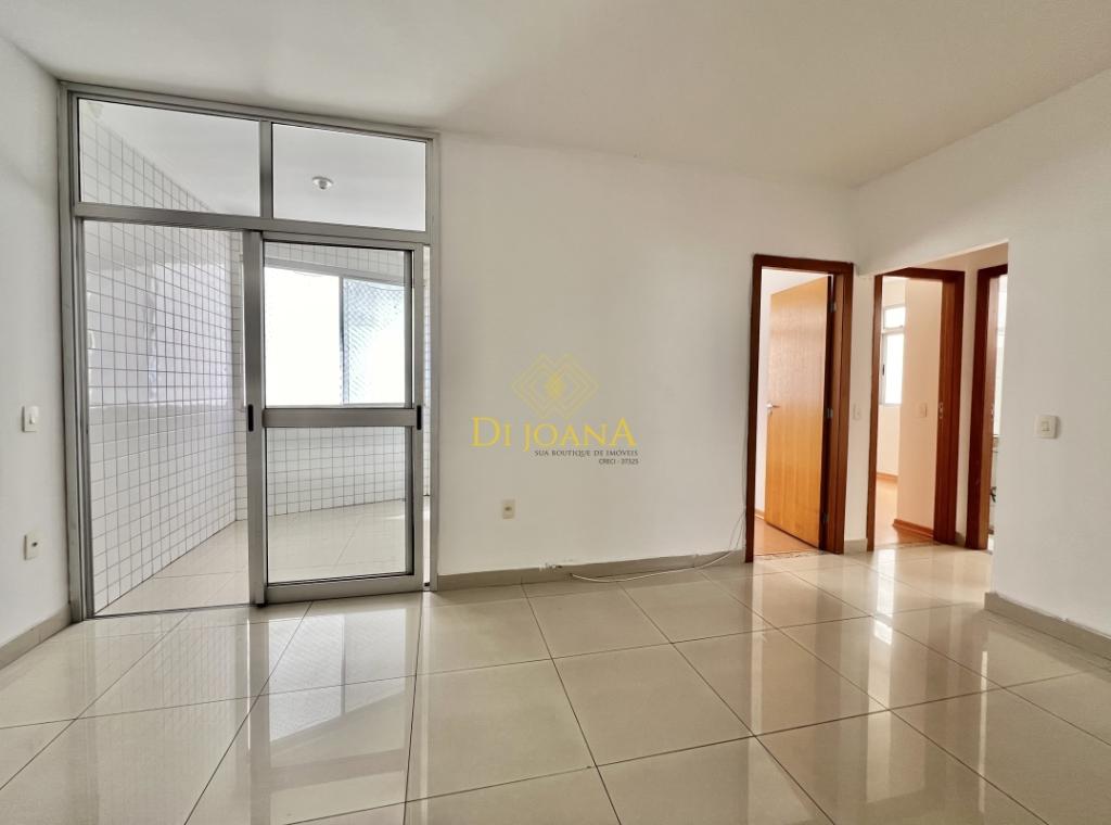 Apartamento à venda com 3 quartos, 84m² - Foto 2