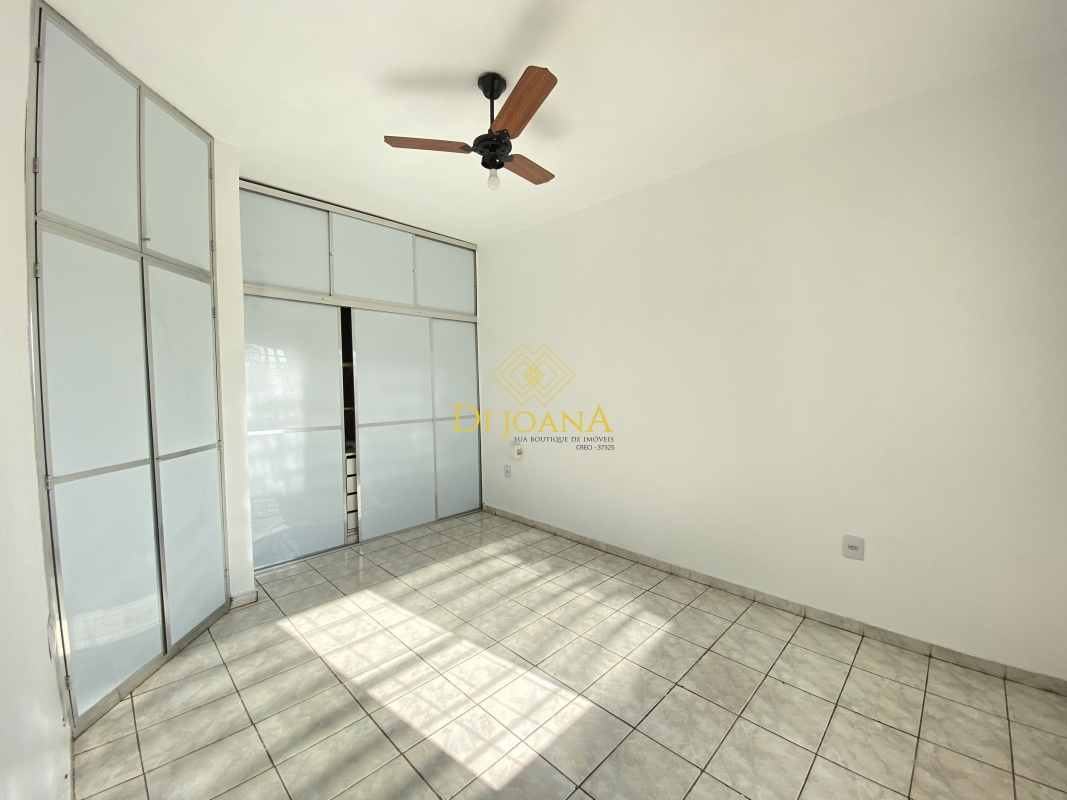 Casa à venda com 3 quartos, 360m² - Foto 15