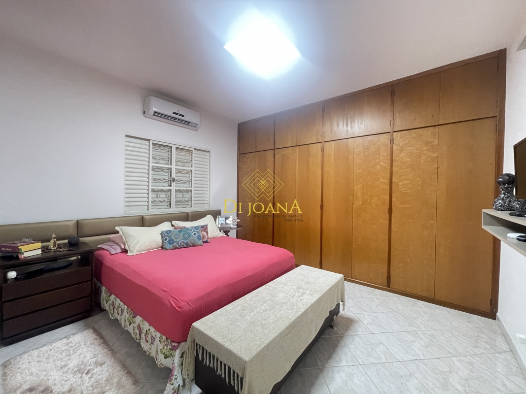 Casa à venda com 3 quartos, 720m² - Foto 25