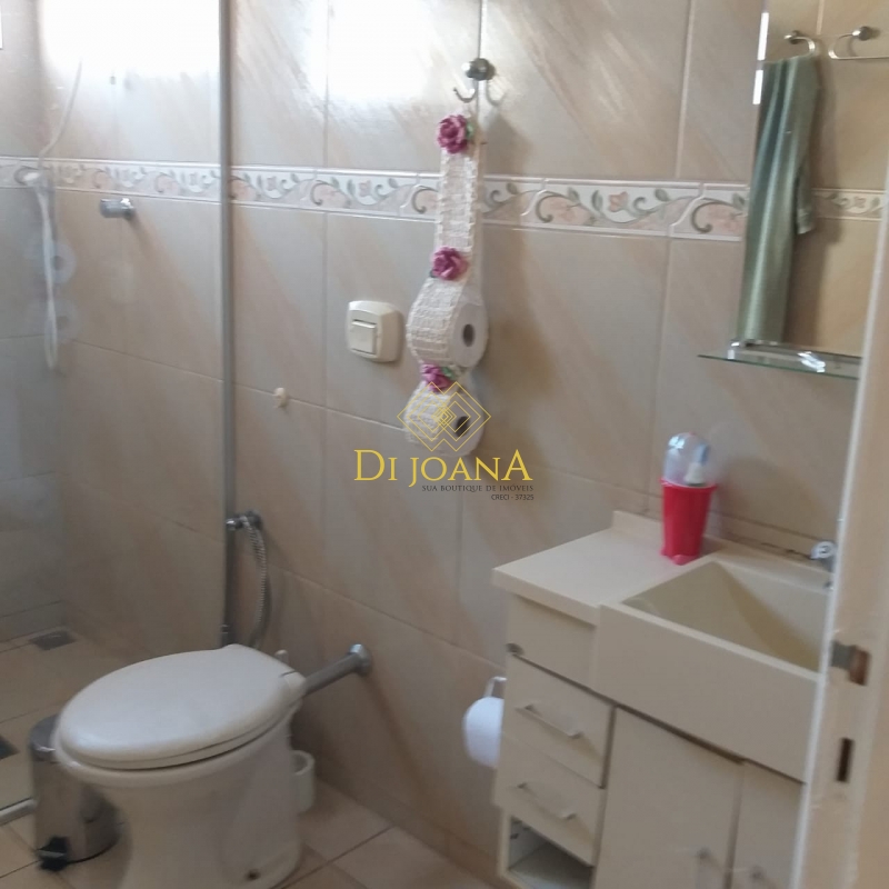 Casa à venda com 3 quartos, 360m² - Foto 15