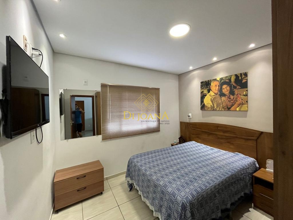 Casa à venda com 4 quartos, 360m² - Foto 18